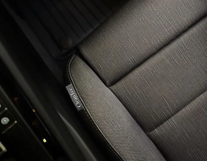black-label-cleantec-right Textileather